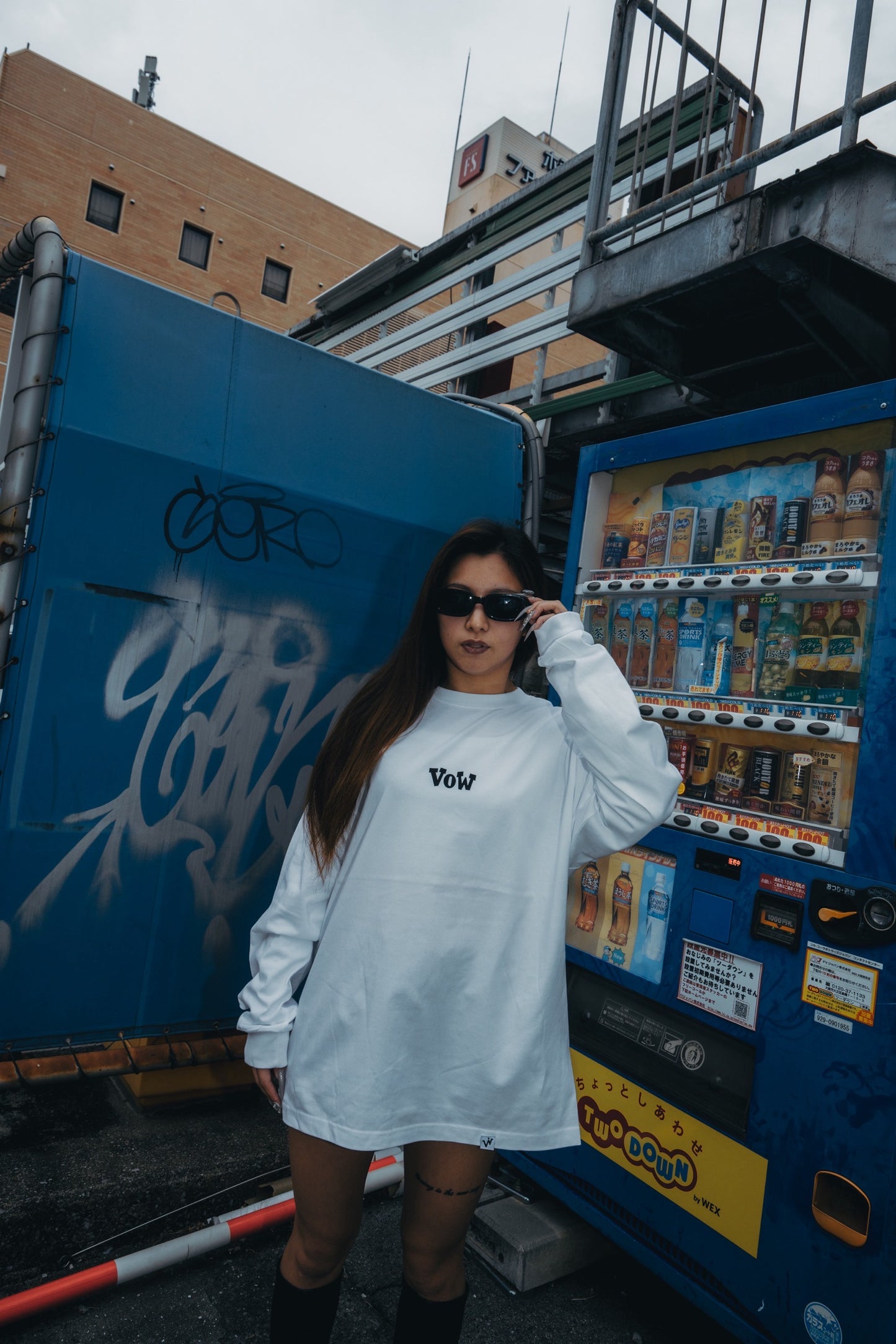 ロングTシャツ